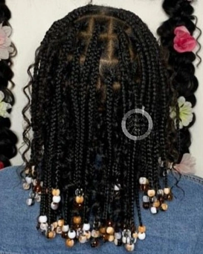 Boho Knotless Braids with Beads