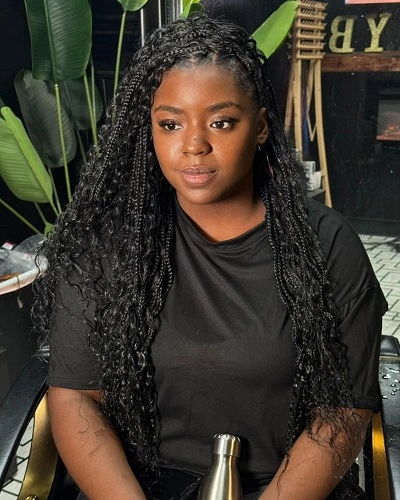 Medium Boho Knotless Braids