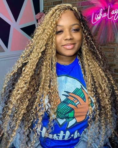 Bora Bora Knotless Braids