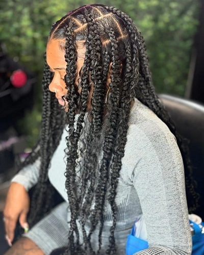 Butterfly Knotless Braids