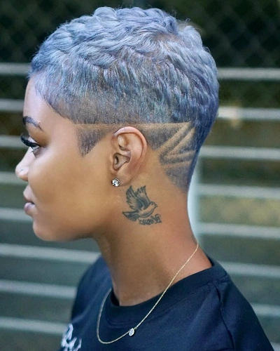Cropped Cut with Designs