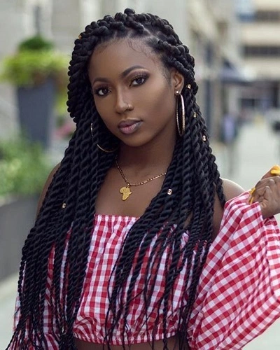 Medium Senegalese Twists for Women